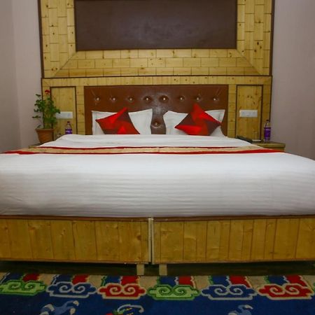 Hotel Nubra Residency Charāsa Exterior foto