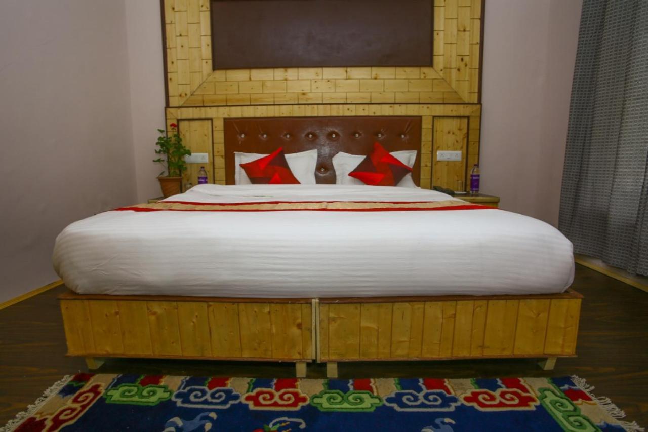Hotel Nubra Residency Charāsa Exterior foto